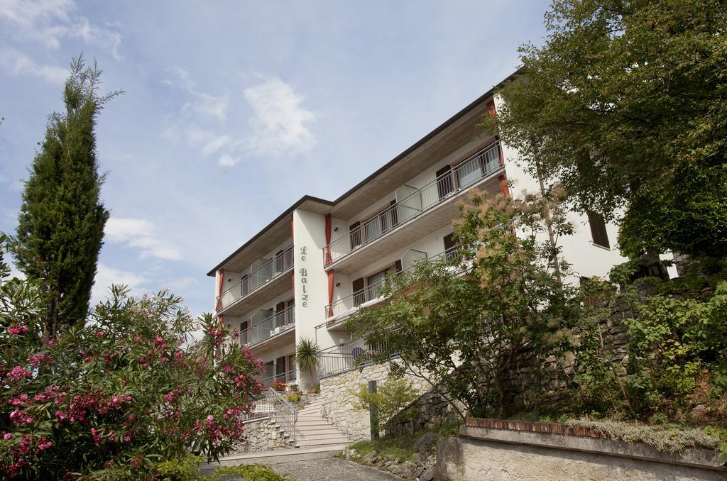 Residence Le Balze Malcesine Exterior foto