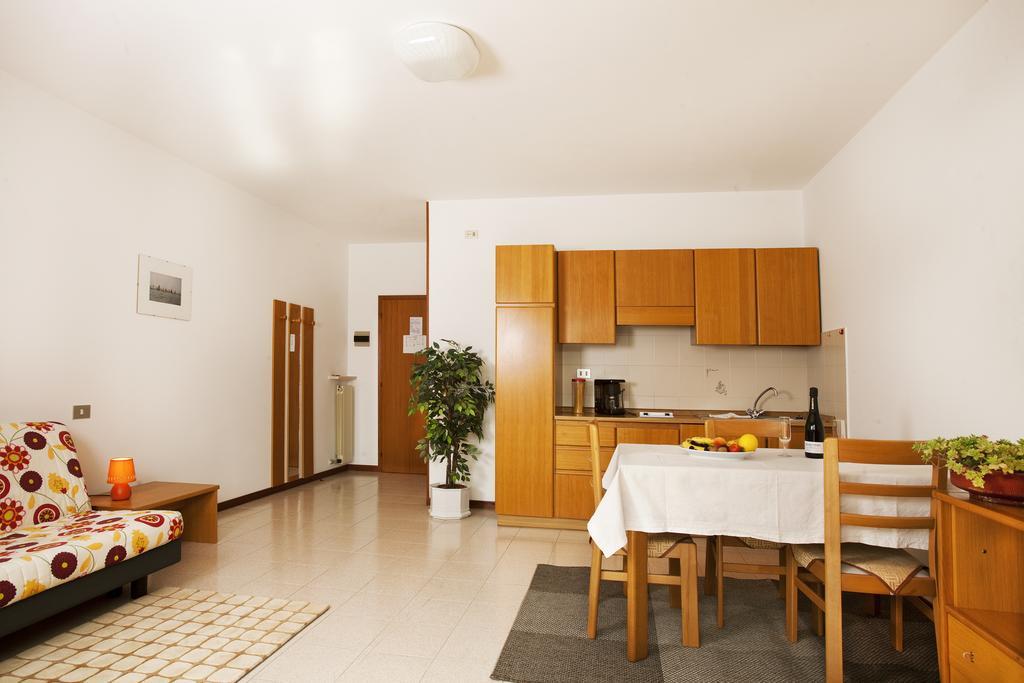 Residence Le Balze Malcesine Cameră foto
