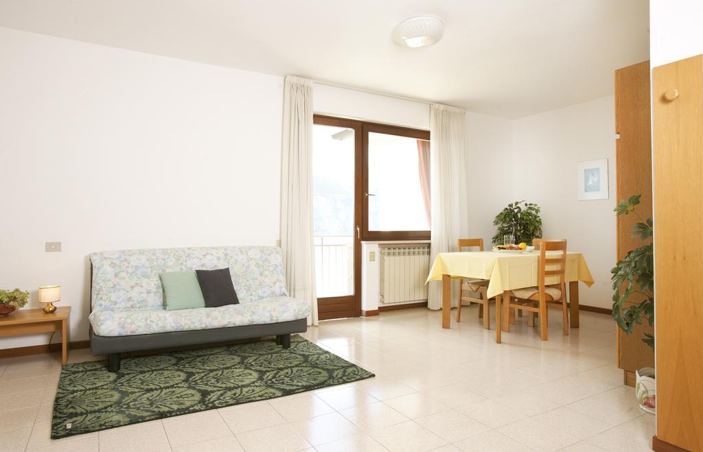 Residence Le Balze Malcesine Cameră foto